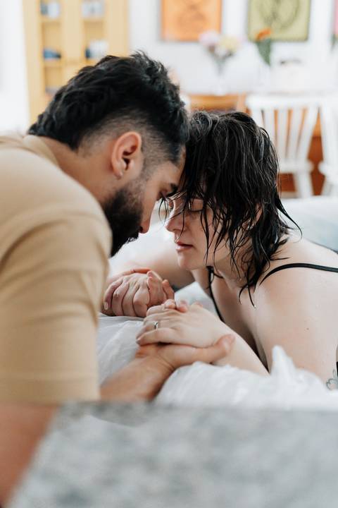 fotografias de parto normal domiciliar'