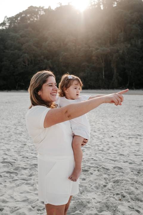 foto criativa para retrato de mãe e filha'