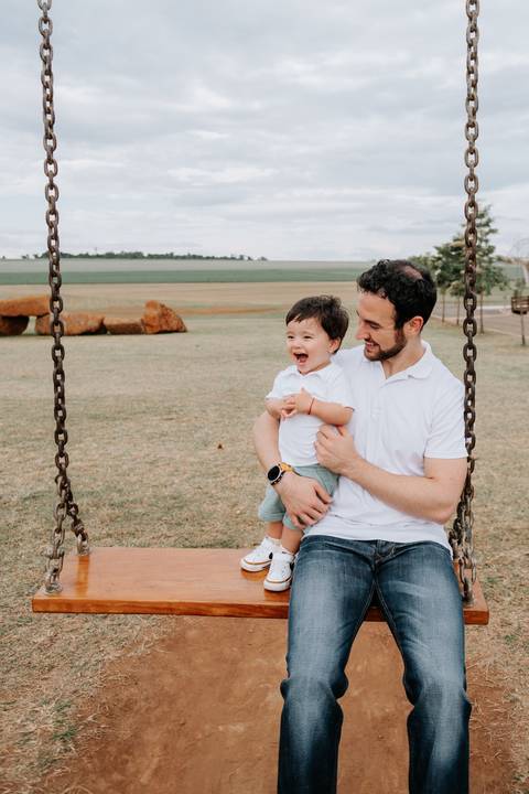 foto acompanhamento pai e filho'