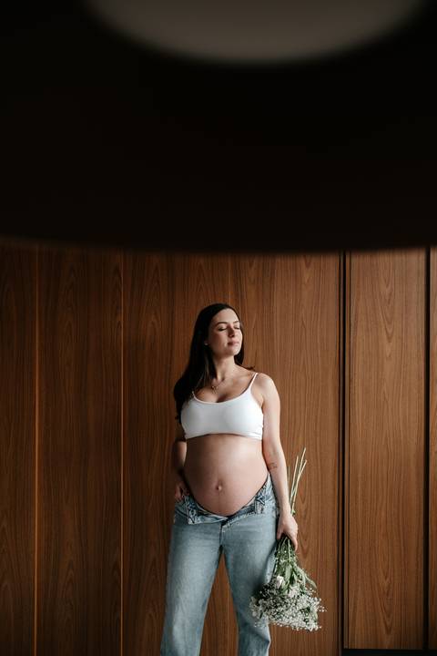 ensaio gestante em casa criativo'