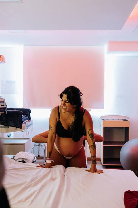 sessão de fotos de parto normal em Santos'