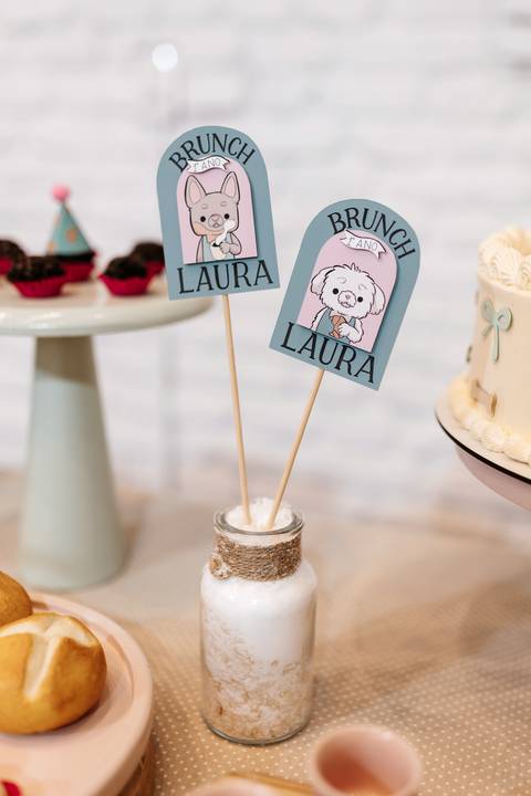 Enfeites de mesa personalizados com o nome 
