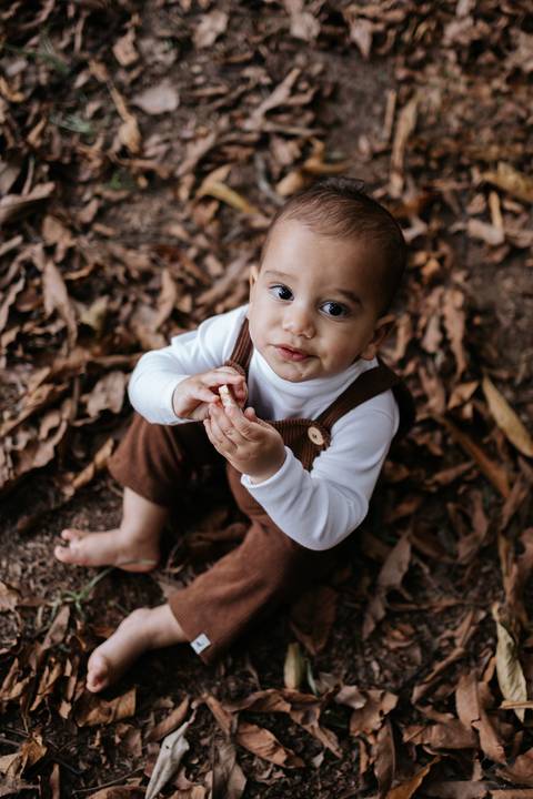 Rafael meio a natureza no ensaio fotográfico '