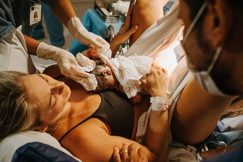 fotografia de parto natural em santos'