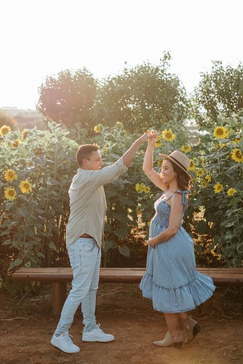 fotos de grávida em holambra'