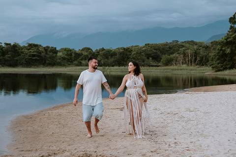 ensaio gestante praia litoral de sp
'