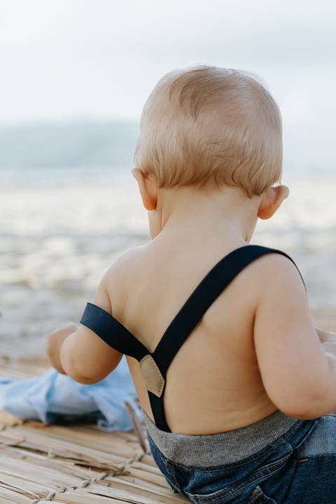ensaio de bebê na praia em santos
'