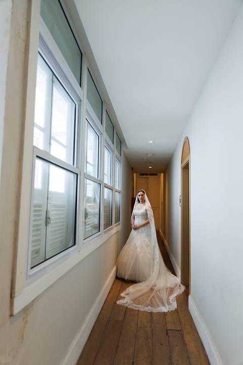 Noiva pronta para o casamento no Juma Opera Hotel, Amazonas.'