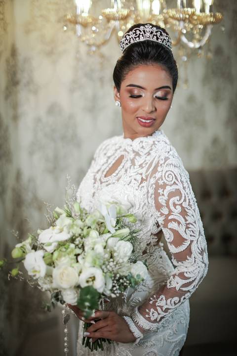 casamento-casar-religioso-noiva-igreja-catedral-uberlandia-fernanda-naves-make-aliança-buque-brinco-vestido-brinde-wedding-daniel-custodio-fotos-fotografias-amor-festa-buffet-dj-dançar-pista-flores-cerimonial-minas-gerais-terno-espaço-de-noiva-chacara-'