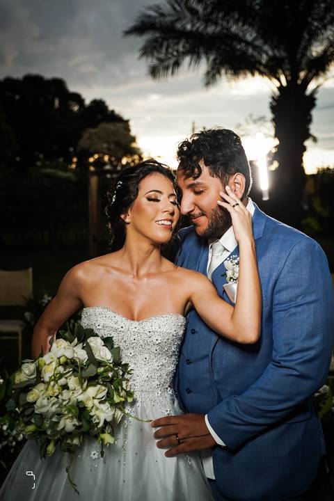 casamento-uberlandia-fotos-fotografias-fotografo-pre-wedding-casar-ensaio-namorados-araxa-horizonte-perdido-retrat0-noiva-noivo-make-espaco-de-noiva-civil-chacara-por-do-sol-estudio-daniel-custodio-cerimonial-buque-dj-filmagem-criativo-melhor-brasil-pais'