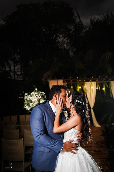 casamento-uberlandia-fotos-fotografias-fotografo-pre-wedding-casar-ensaio-namorados-araxa-horizonte-perdido-retrat0-noiva-noivo-make-espaco-de-noiva-civil-chacara-por-do-sol-estudio-daniel-custodio-cerimonial-buque-dj-filmagem-criativo-melhor-brasil-pais'