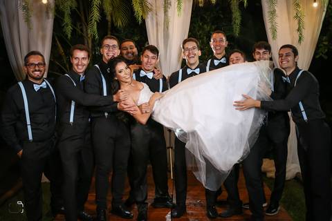 casamento-uberlandia-fotos-fotografias-fotografo-pre-wedding-casar-ensaio-namorados-araxa-horizonte-perdido-retrat0-noiva-noivo-make-espaco-de-noiva-civil-chacara-por-do-sol-estudio-daniel-custodio-cerimonial-buque-dj-filmagem-criativo-melhor-brasil-pais'