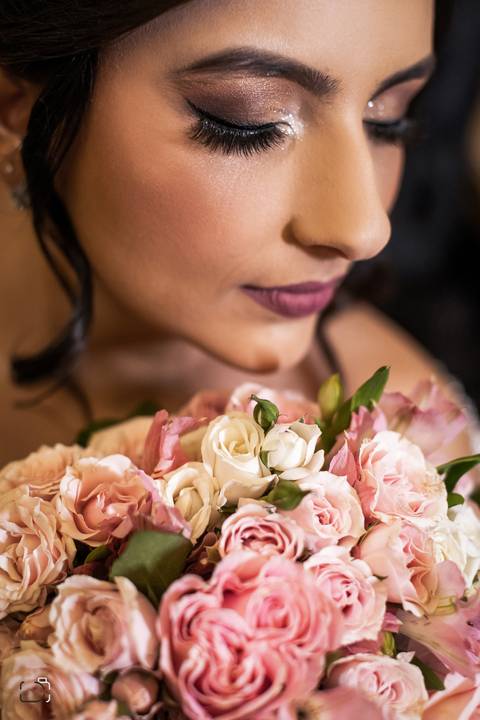 casamento-igreja-cerimonia-religioso-araguari-uberlandia-minas-gerias-casar-wedding-foto-fotografias-retrato-noiva-noivo-daniel-custodio-amor-vestido-terno-buque-mae-make-off-buque-madrinha-padrinho-ensaio-mini-cerimonia-festa-dj-banda-buffet-cerimonial-'