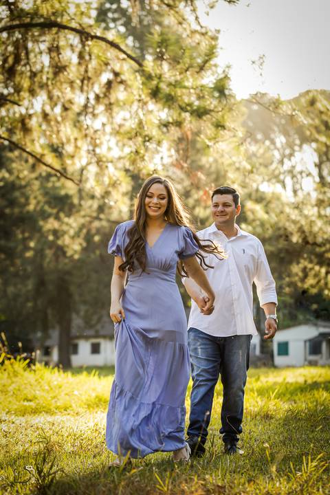 casamento-casar-fotografias-foto-fotografo-noiva-buque-noivo-terno-make-vestido-espaço-madrinha-brinde-padrinhos-maquiagem-cerimonia-por-do-sol-daniel-custodio-fotografo-em-uberlandia-minas-gerais-amor-cerimonial-dj-buffet-pista-de-dança-musical-igreja-'