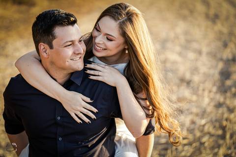 casamento-casar-fotografias-foto-fotografo-noiva-buque-noivo-terno-make-vestido-espaço-madrinha-brinde-padrinhos-maquiagem-cerimonia-por-do-sol-daniel-custodio-fotografo-em-uberlandia-minas-gerais-amor-cerimonial-dj-buffet-pista-de-dança-musical-igreja-'