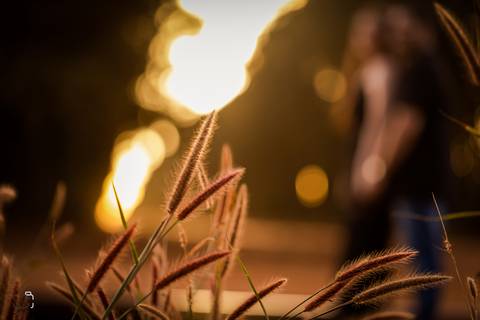 casamento-casar-fotografias-foto-fotografo-noiva-buque-noivo-terno-make-vestido-espaço-madrinha-brinde-padrinhos-maquiagem-cerimonia-por-do-sol-daniel-custodio-fotografo-em-uberlandia-minas-gerais-amor-cerimonial-dj-buffet-pista-de-dança-musical-igreja-'