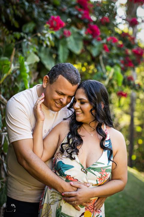 ensaio-familia-pre-wedding-casar-fotos-fotografias-retrato-daniel-custodio-uberlandia-araguari-minas-gerias-cerimonia-por-do-sol-cerimonial-buque-noiva-noivo-noiva-padrinho-madrinha-buffet-cinegrafista-video-canon-cachoeira-criativo-expontaneas-fotografia'