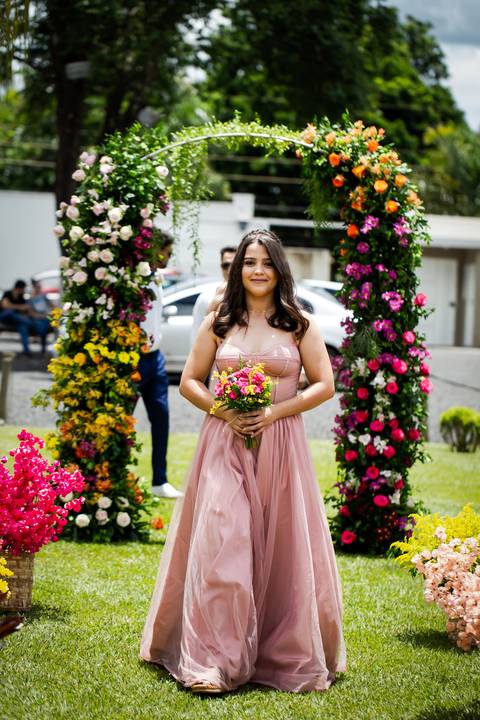 noivo-noiva-vestido-terno-make-cerimonia-celebrante-cerimonial-foto-fotografias-retrato-casamento-casar-fotografias-daniel-custodio-uberlandia-minas-gerais-chacara-por-do-sol-madrinha-padrinho-festa-dj-buque-amor-love-paixão-fotos-casorio-civil-daniel-cus'