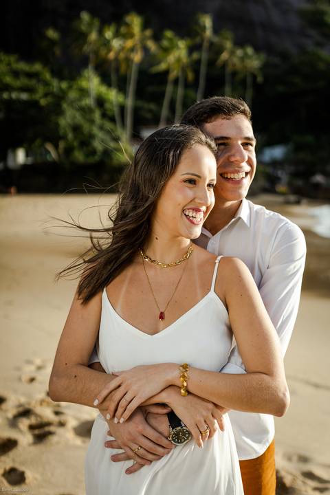 pre-wedding-rio-de-janeiro-cristo-redentor-bondinho-copacabana-barra-da-tijuca-apoador-praia-ensaio-noiva-noivo-casamento-na-praia-cerimonia-casar-fotos-na-praia-wedding-brasil-fotografo-mini-casamento-daniel-custodio-minas-uberlandia-fotos-retrato-filme-'