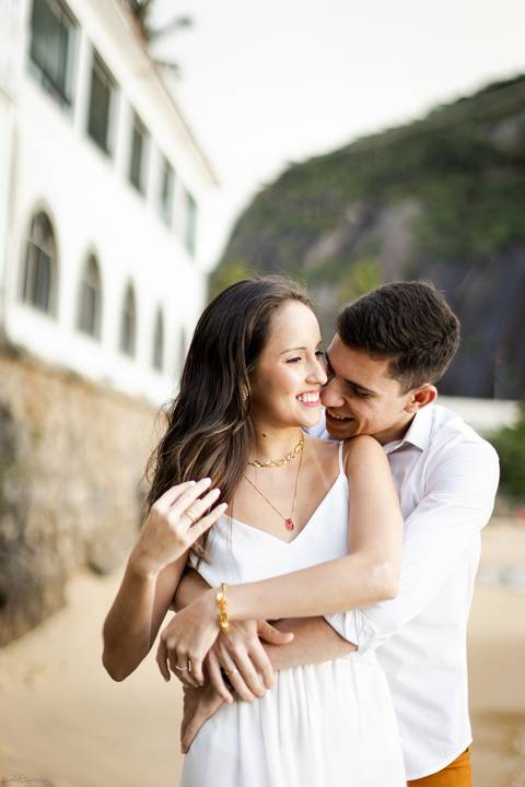 pre-wedding-rio-de-janeiro-cristo-redentor-bondinho-copacabana-barra-da-tijuca-apoador-praia-ensaio-noiva-noivo-casamento-na-praia-cerimonia-casar-fotos-na-praia-wedding-brasil-fotografo-mini-casamento-daniel-custodio-minas-uberlandia-fotos-retrato-filme-'