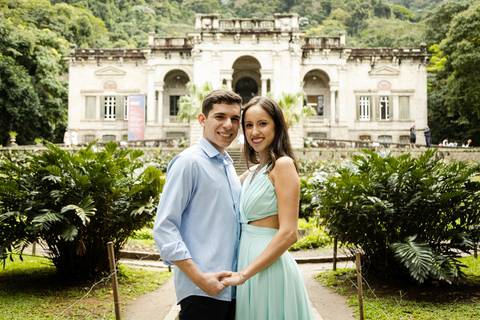 pre-wedding-rio-de-janeiro-cristo-redentor-bondinho-copacabana-barra-da-tijuca-apoador-praia-ensaio-noiva-noivo-casamento-na-praia-cerimonia-casar-fotos-na-praia-wedding-brasil-fotografo-mini-casamento-daniel-custodio-minas-uberlandia-fotos-retrato-filme-'