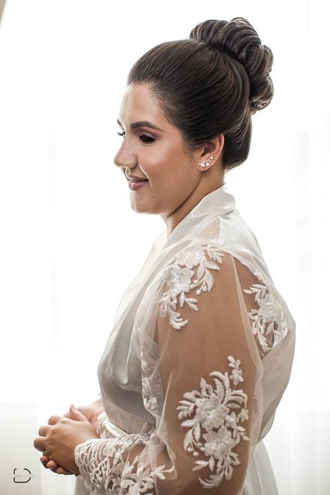 make-off-noiva-noivo-maquiagem-peteados-buque-vestido-atelie-terno-fotos-fotografo-fotografias-retrato-daniel-custodio-album-casamento-casar-cerimonia-igreja-cerimonial-por-do-sol-chacara-madrinha-padrinho-pre-wedding-recepção-festa-buffet-dj-pista-amor-'