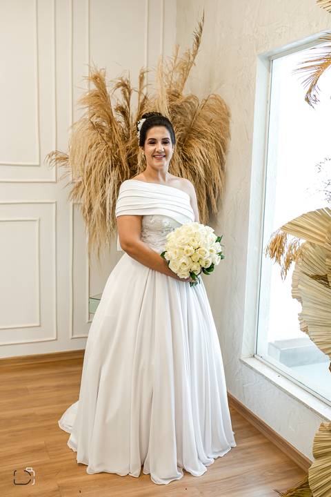 make-off-noiva-noivo-maquiagem-peteados-buque-vestido-atelie-terno-fotos-fotografo-fotografias-retrato-daniel-custodio-album-casamento-casar-cerimonia-igreja-cerimonial-por-do-sol-chacara-madrinha-padrinho-pre-wedding-recepção-festa-buffet-dj-pista-amor-'