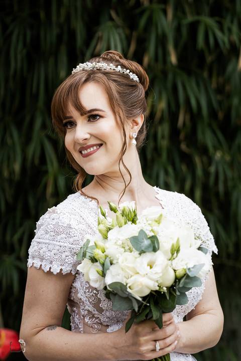 make-off-noiva-noivo-maquiagem-peteados-buque-vestido-atelie-terno-fotos-fotografo-fotografias-retrato-daniel-custodio-album-casamento-casar-cerimonia-igreja-cerimonial-por-do-sol-chacara-madrinha-padrinho-pre-wedding-recepção-festa-buffet-dj-the-farm'