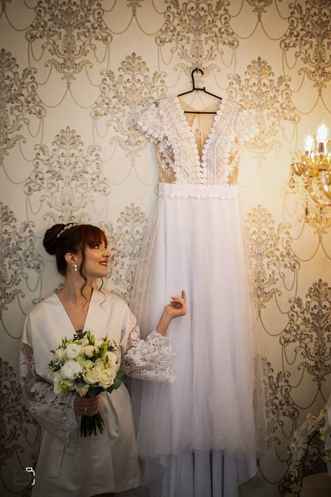 make-off-noiva-noivo-maquiagem-peteados-buque-vestido-atelie-terno-fotos-fotografo-fotografias-retrato-daniel-custodio-album-casamento-casar-cerimonia-igreja-cerimonial-por-do-sol-chacara-madrinha-padrinho-pre-wedding-recepção-festa-buffet-dj-the-farm'