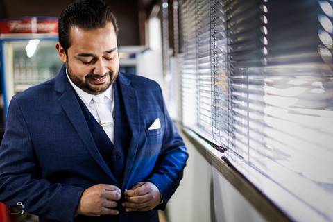 make-off-noiva-noivo-maquiagem-peteados-buque-vestido-atelie-terno-fotos-fotografo-fotografias-retrato-daniel-custodio-album-casamento-casar-cerimonia-igreja-cerimonial-por-do-sol-chacara-madrinha-padrinho-pre-wedding-recepção-festa-buffet-dj-the-farm'