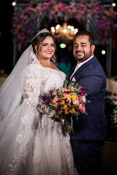 make-off-noiva-noivo-maquiagem-peteados-buque-vestido-atelie-terno-fotos-fotografo-fotografias-retrato-daniel-custodio-album-casamento-casar-cerimonia-igreja-cerimonial-por-do-sol-chacara-madrinha-padrinho-pre-wedding-recepção-festa-buffet-dj-the-farm'