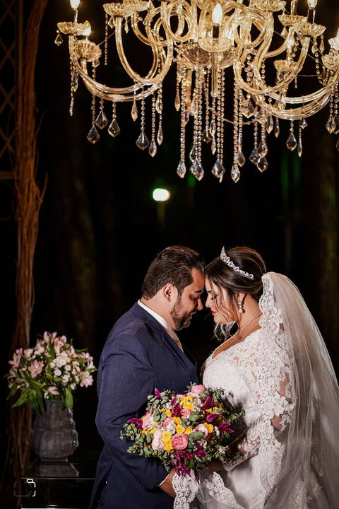 make-off-noiva-noivo-maquiagem-peteados-buque-vestido-atelie-terno-fotos-fotografo-fotografias-retrato-daniel-custodio-album-casamento-casar-cerimonia-igreja-cerimonial-por-do-sol-chacara-madrinha-padrinho-pre-wedding-recepção-festa-buffet-dj-the-farm'