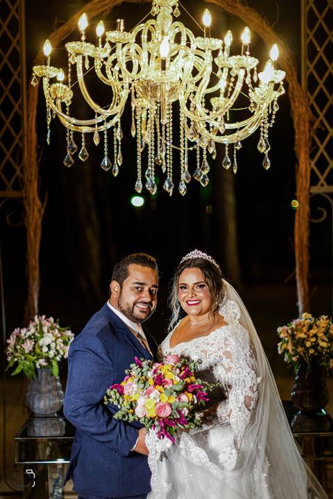 make-off-noiva-noivo-maquiagem-peteados-buque-vestido-atelie-terno-fotos-fotografo-fotografias-retrato-daniel-custodio-album-casamento-casar-cerimonia-igreja-cerimonial-por-do-sol-chacara-madrinha-padrinho-pre-wedding-recepção-festa-buffet-dj-the-farm'