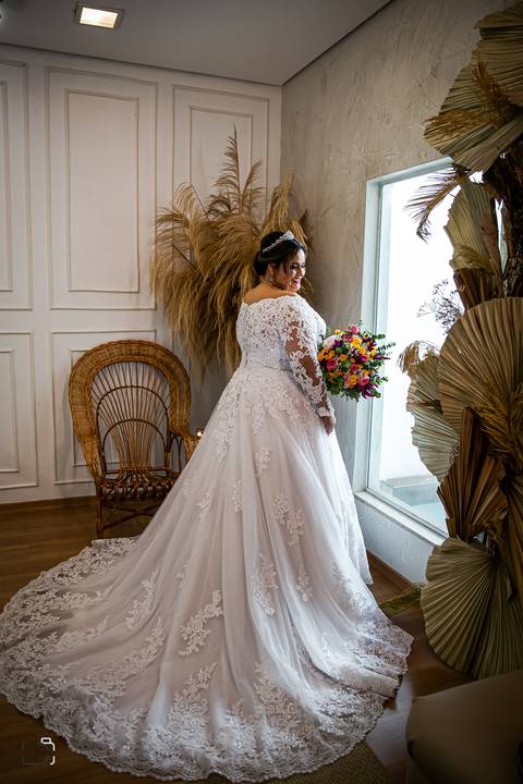 make-off-noiva-noivo-maquiagem-peteados-buque-vestido-atelie-terno-fotos-fotografo-fotografias-retrato-daniel-custodio-album-casamento-casar-cerimonia-igreja-cerimonial-por-do-sol-chacara-madrinha-padrinho-pre-wedding-recepção-festa-buffet-dj-the-farm'