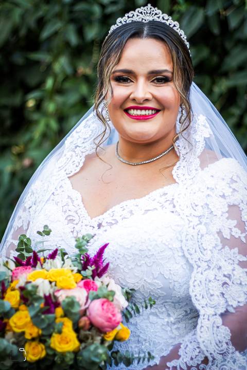 make-off-noiva-noivo-maquiagem-peteados-buque-vestido-atelie-terno-fotos-fotografo-fotografias-retrato-daniel-custodio-album-casamento-casar-cerimonia-igreja-cerimonial-por-do-sol-chacara-madrinha-padrinho-pre-wedding-recepção-festa-buffet-dj-the-farm'