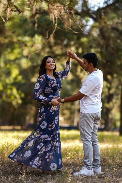 album-casamento-casar-cerimonia-igreja-cerimonial-por-do-sol-chacara-madrinha-padrinho-pre-wedding-recepção-festa-buffet-dj-'