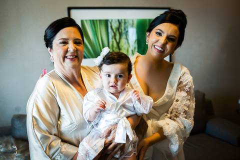 casamento-casar-noiva-vestido-make-hotel-ensaio-foto-fotografias-fotografo-uberlandia-minas-gerais-noivo-madrinha-padrinho-buque-brinde-terço-festa-dj-cerimonia-cerimonial-buffet-casa-de-festa-chacara-por-do-sol-terno-barbearia-brasil-daniel-custodio-amor'