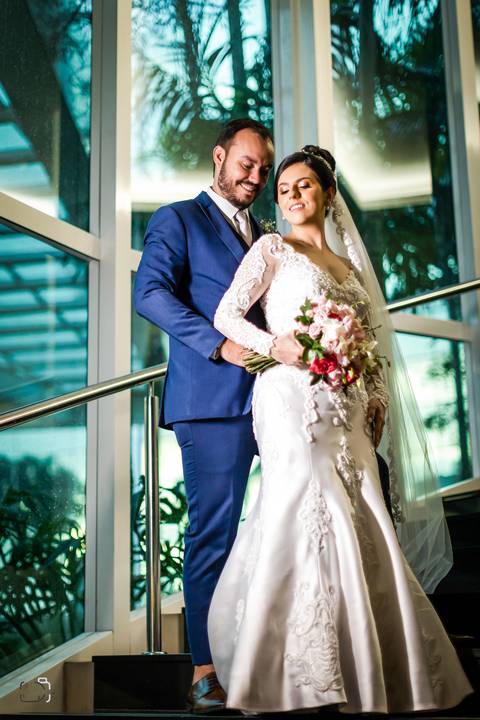casamento-casar-noiva-vestido-make-hotel-ensaio-foto-fotografias-fotografo-uberlandia-minas-gerais-noivo-madrinha-padrinho-buque-brinde-terço-festa-dj-cerimonia-cerimonial-buffet-casa-de-festa-chacara-por-do-sol-terno-barbearia-brasil-daniel-custodio-amor'