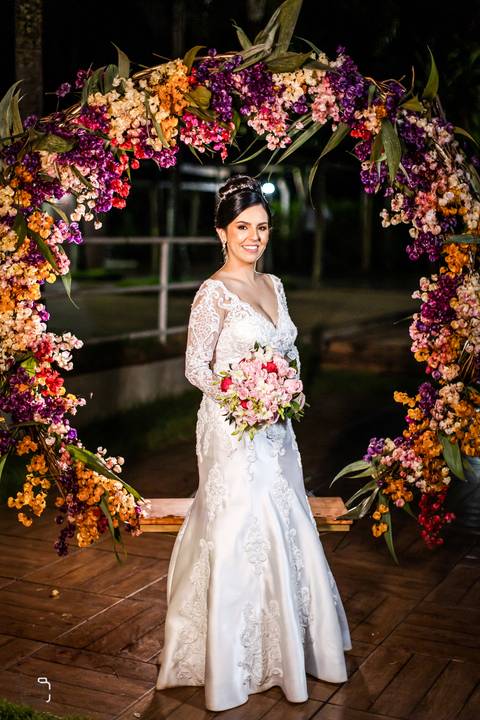 casamento-casar-noiva-vestido-make-hotel-ensaio-foto-fotografias-fotografo-uberlandia-minas-gerais-noivo-madrinha-padrinho-buque-brinde-terço-festa-dj-cerimonia-cerimonial-buffet-casa-de-festa-chacara-por-do-sol-terno-barbearia-brasil-daniel-custodio-amor'