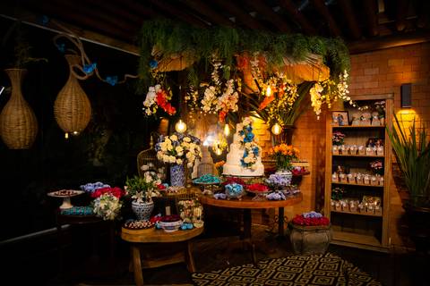 casamento-casar-chacara-cerimonia-religioso-cerimonial-por-do-sol-noiva-noivo-vestido-terno-make-salão-maquiagem-aliança-decoração-buffet-dj-buque-banda-brasil-minas-gerais-amor-love-daniel-custodio-uberlandia-foto-fotografo-registro-pre-wedding-foto-'