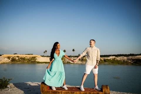 pre-wedding-ensaio-casamento-iguai-sao-paulo-uberlandia-daniel-custodio-casal-uberlandia-buque-noiva-noivo-vestido-terno-igreja-chacara-montanha-namorados-aliança-make-love-fotografias-fotografo-praia-jeri-ceara-fortaleza-casar-por-do-sol-amor-'