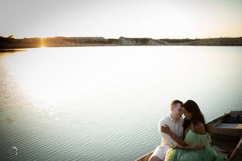 pre-wedding-ensaio-casamento-iguai-sao-paulo-uberlandia-daniel-custodio-casal-uberlandia-buque-noiva-noivo-vestido-terno-igreja-chacara-montanha-namorados-aliança-make-love-fotografias-fotografo-praia-jeri-ceara-fortaleza-casar-por-do-sol-amor-'