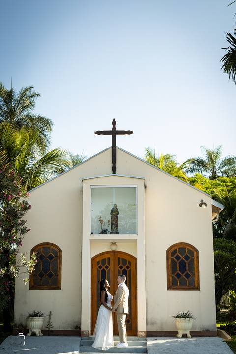 pre-wedding-ensaio-casamento-iguai-sao-paulo-uberlandia-daniel-custodio-casal-uberlandia-buque-noiva-noivo-vestido-terno-igreja-chacara-montanha-namorados-aliança-make-love-fotografias-fotografo-praia-jeri-ceara-fortaleza-casar-por-do-sol-amor-'