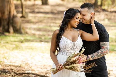 pre-wedding-ensaio-casamento-iguai-sao-paulo-uberlandia-daniel-custodio-casal-uberlandia-buque-noiva-noivo-vestido-terno-igreja-chacara-montanha-namorados-aliança-make-love-fotografias-fotografo-praia-jeri-ceara-fortaleza-casar-por-do-sol-amor-'