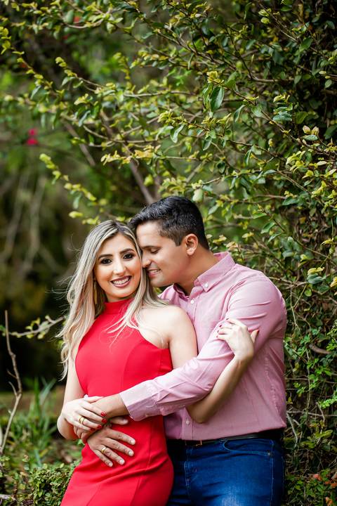 pre-wedding-ensaio-fotos-namorados-casal-studio-araxa-horizonte-perdido-taua-hotel-ruidas-fotos-fotografias-noivado-civil-casamento-religioso-por-do-sol-chacara-make-noiva-noivo-vestido-salão-de-beleza-barbearia-cowboy-amor-uberlandia-minas-gerais-brasil-'