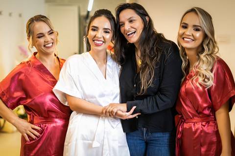 casamento-civil-casar-cerimonia-cartorio-patio-sabia-buque-make-daniel-custodio-por-do-sol-ensaio-pre-wedding-igreja-chacara-noiva-madrinha-padrinho-noivo-amor-uberlandia-vestido-terno-fotos-amor-fotografo-profissional-alianca-dj-buffet-cerimonial-banda-'