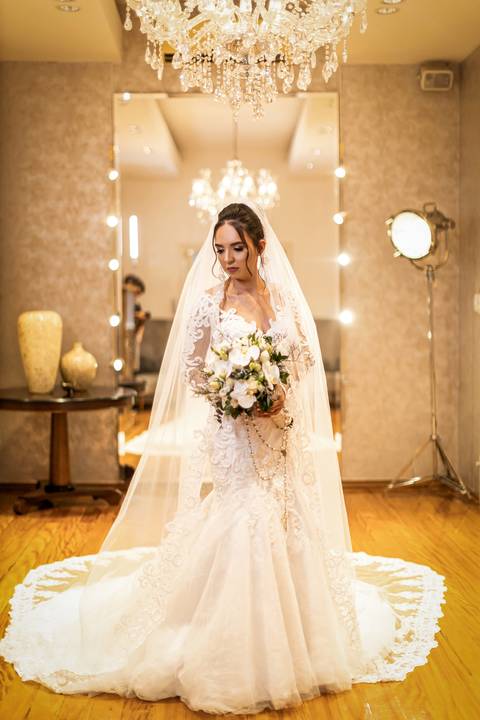 casamento-civil-casar-cerimonia-cartorio-patio-sabia-buque-make-daniel-custodio-por-do-sol-ensaio-pre-wedding-igreja-chacara-noiva-madrinha-padrinho-noivo-amor-uberlandia-vestido-terno-fotos-amor-fotografo-profissional-alianca-dj-buffet-cerimonial-banda-'