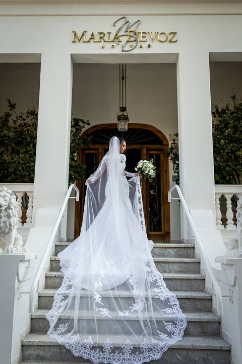 casamento-civil-casar-cerimonia-cartorio-patio-sabia-buque-make-daniel-custodio-por-do-sol-ensaio-pre-wedding-igreja-chacara-noiva-madrinha-padrinho-noivo-amor-uberlandia-vestido-terno-fotos-amor-fotografo-profissional-alianca-dj-buffet-cerimonial-banda-'