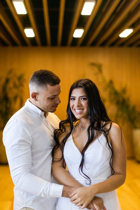 casamento-civil-casar-cerimonia-cartorio-patio-sabia-buque-make-daniel-custodio-por-do-sol-ensaio-pre-wedding-igreja-chacara-noiva-madrinha-padrinho-noivo-amor-uberlandia-vestido-terno-fotos-amor-fotografo-profissional-alianca-dj-buffet-cerimonial-banda-'