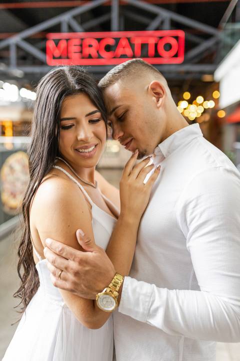 casamento-civil-casar-cerimonia-cartorio-patio-sabia-buque-make-daniel-custodio-por-do-sol-ensaio-pre-wedding-igreja-chacara-noiva-madrinha-padrinho-noivo-amor-uberlandia-vestido-terno-fotos-amor-fotografo-profissional-alianca-dj-buffet-cerimonial-banda-'